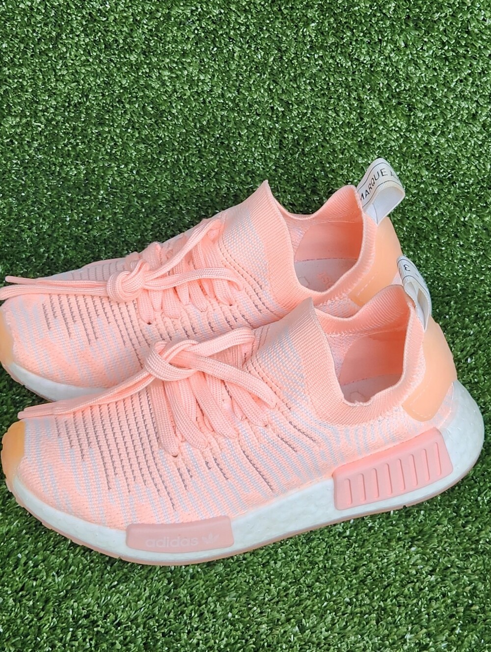 Adidas NMD-R1 Boost Women's Athletic Running/Walking Primeknit Peach Size 6 - Picture 11 of 14